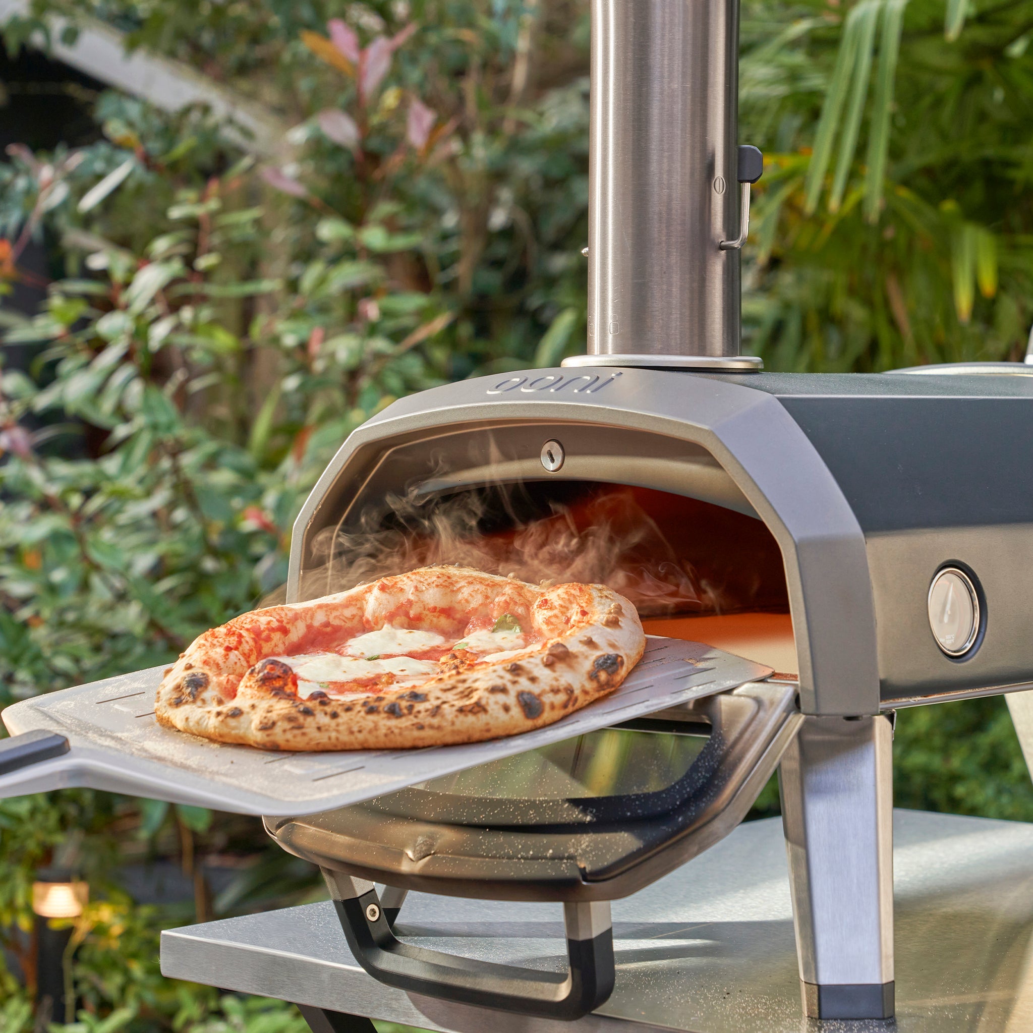 Forno per pizza multi-combustibile Ooni Karu 2