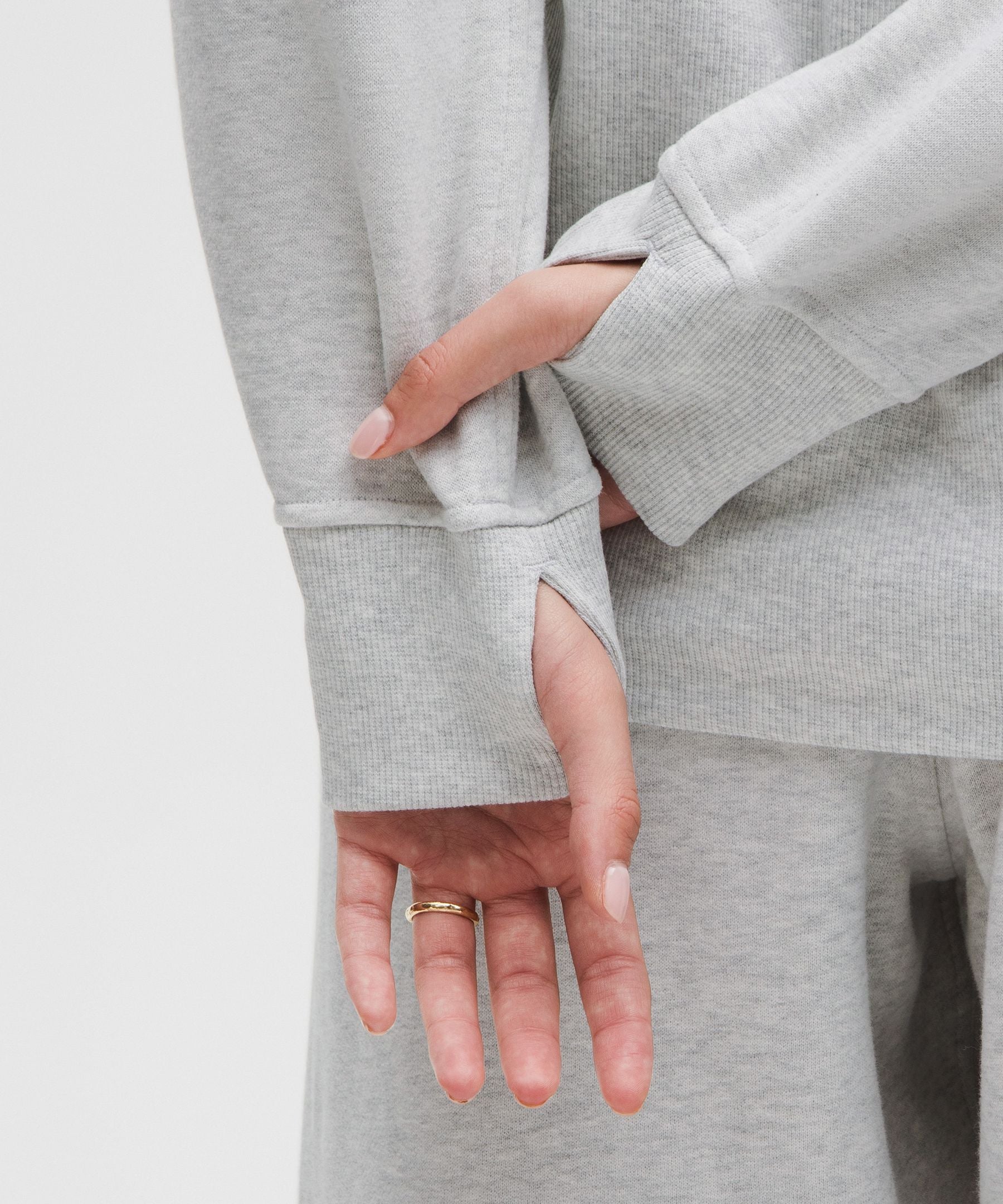#color_heathered-core-ultra-light-grey