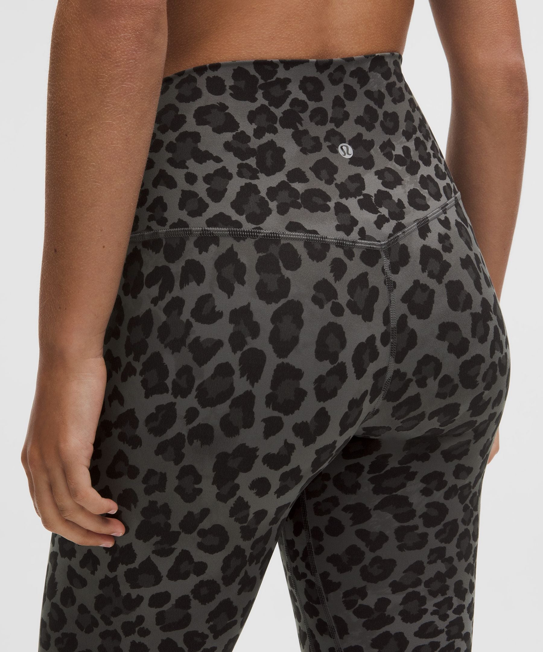 #color_true-leopard-black-multi