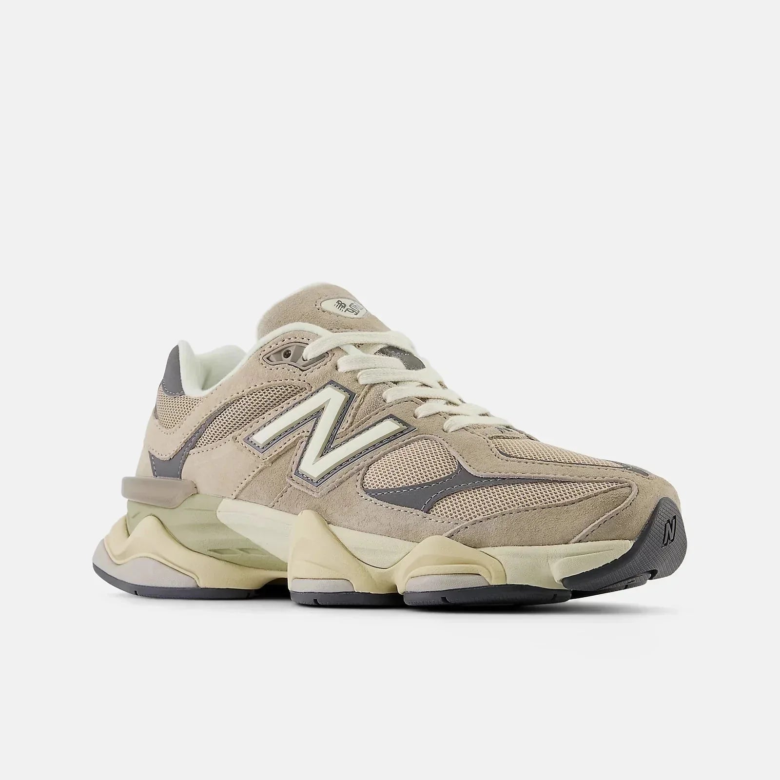 New Balance 9060 Driftwood Castlerock