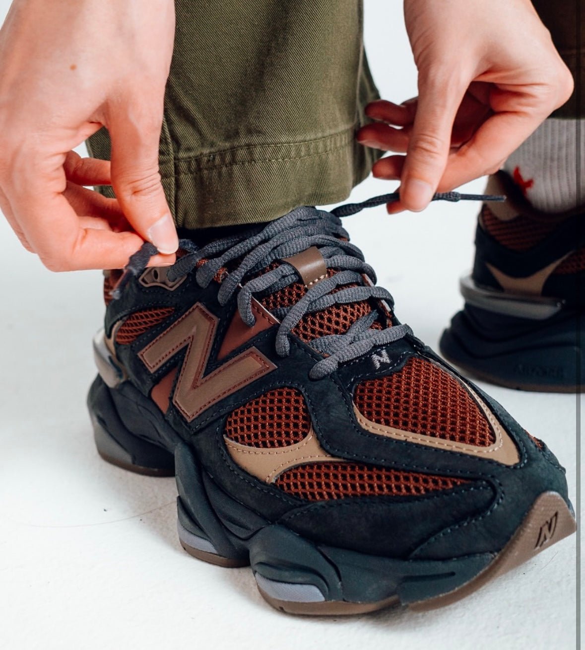 New Balance 9060 Phantom Rich Oak